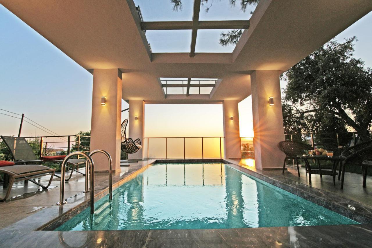 Villa With A Private Heated Pool, Jacuzzi, Overlooking Spectacular Views Of The Sea Kaş Dış mekan fotoğraf