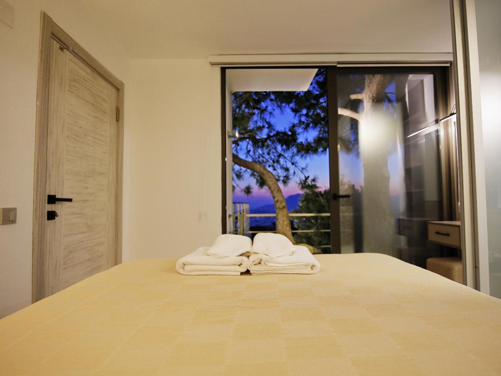 Villa With A Private Heated Pool, Jacuzzi, Overlooking Spectacular Views Of The Sea Kaş Dış mekan fotoğraf